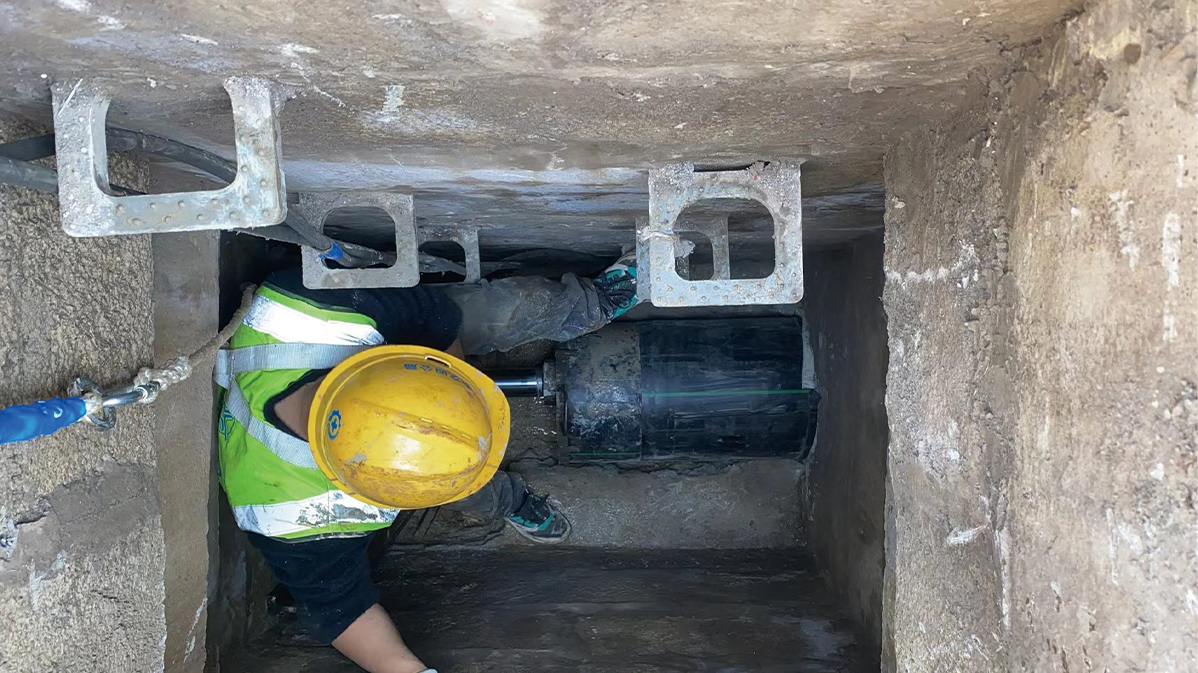 城东HDPE短管内衬法